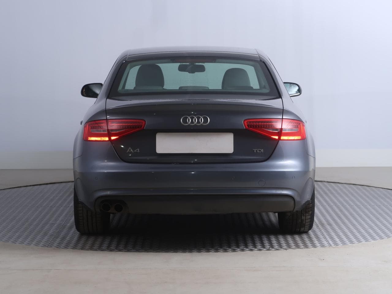 2013 Audi A4 - 6