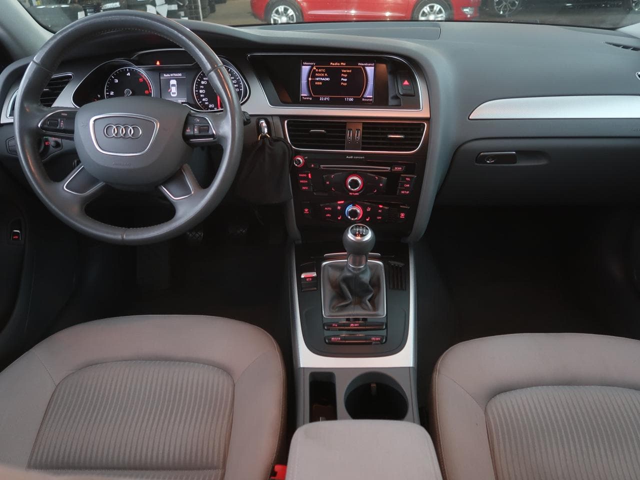 2013 Audi A4 - 10