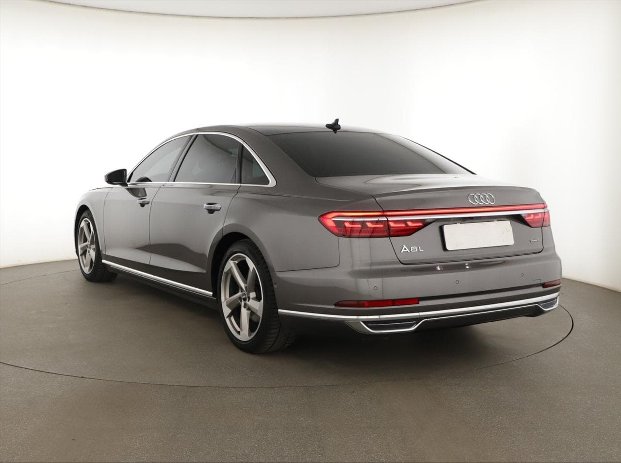 2019 Audi A8 - 5