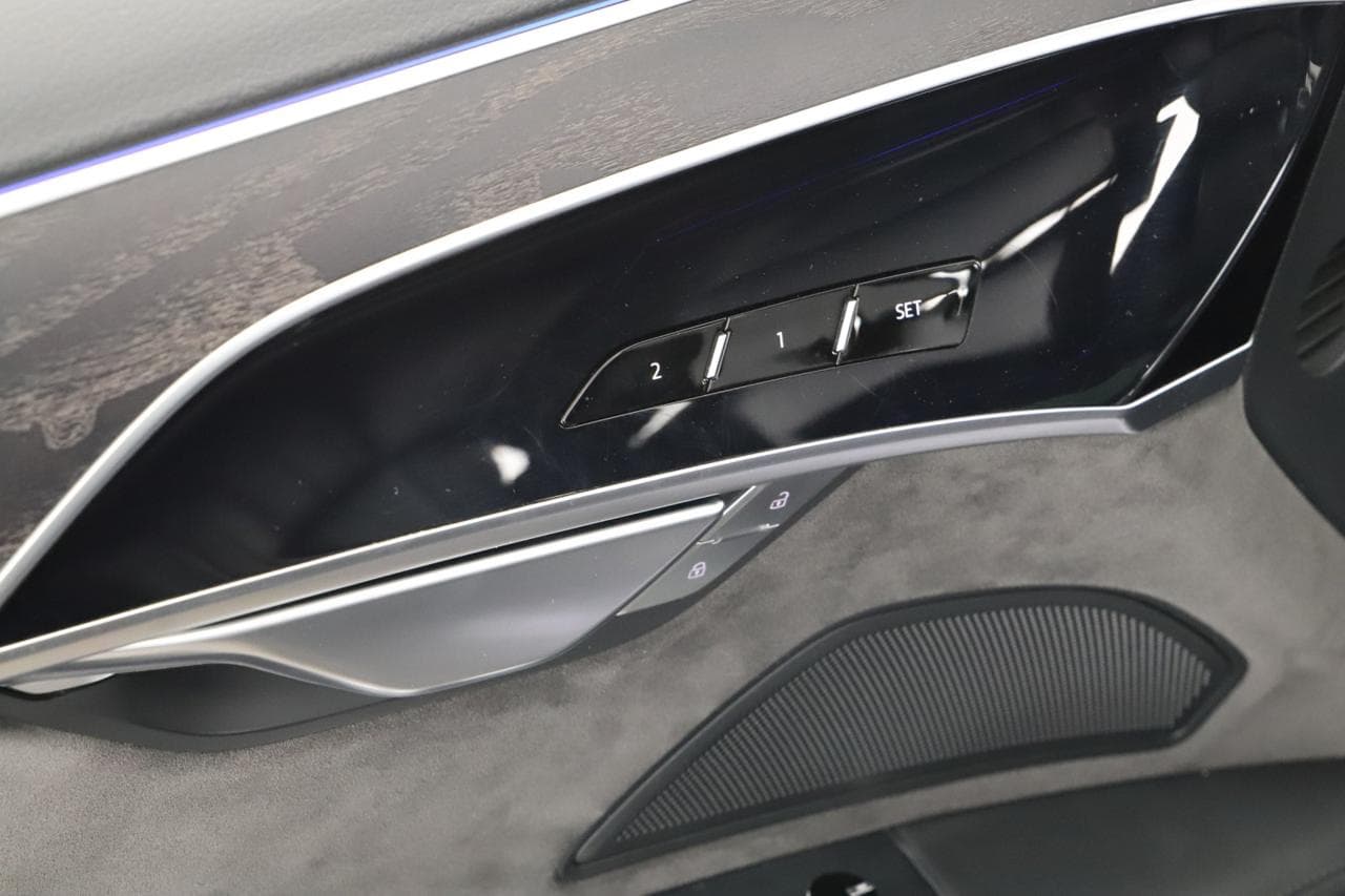 2021 Audi A8 - 16