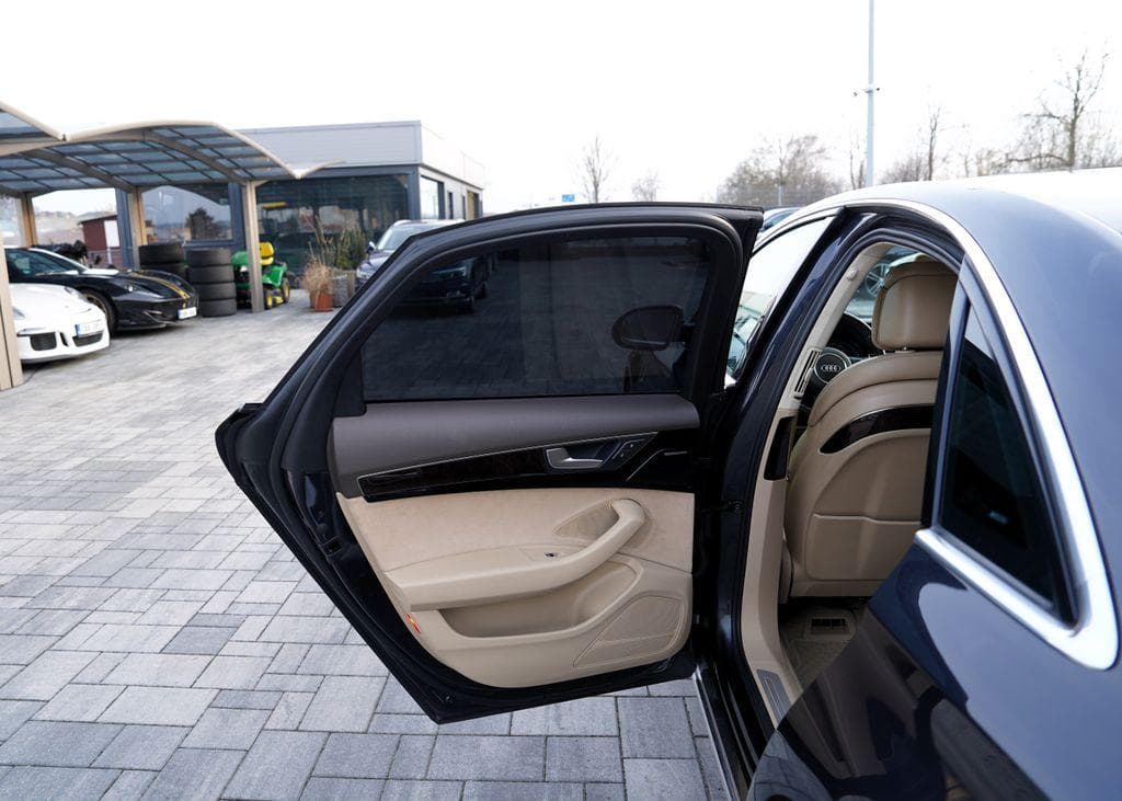 2014 Audi A8 - 20