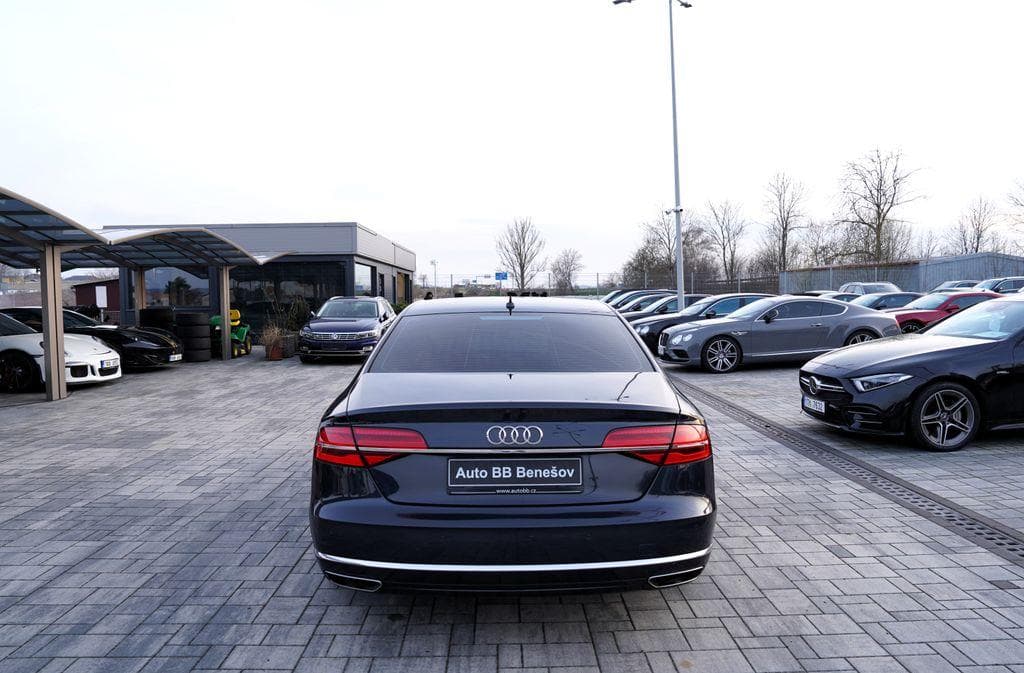 2014 Audi A8 - 5