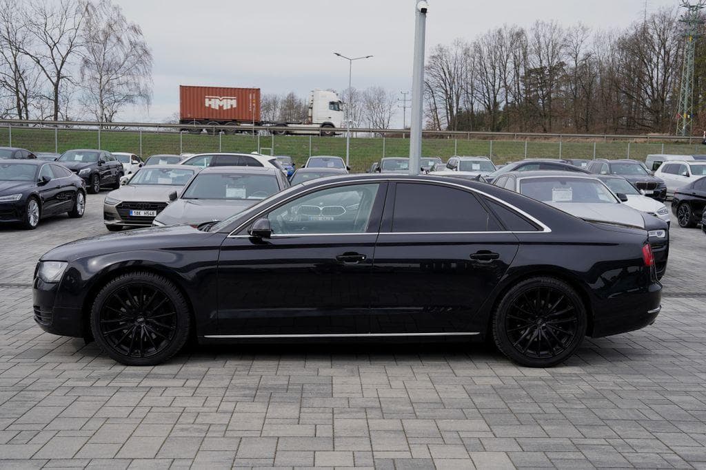 2010 Audi A8 - 3