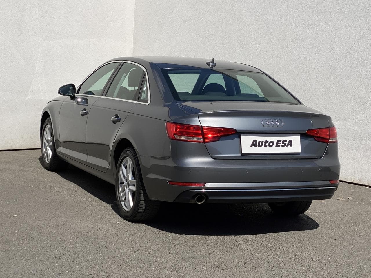 2017 Audi A4 - 6