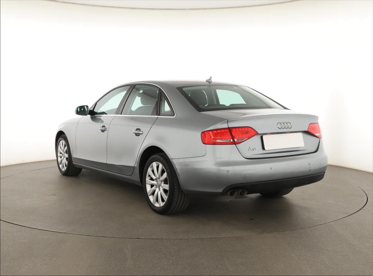 2012 Audi A4 - 8