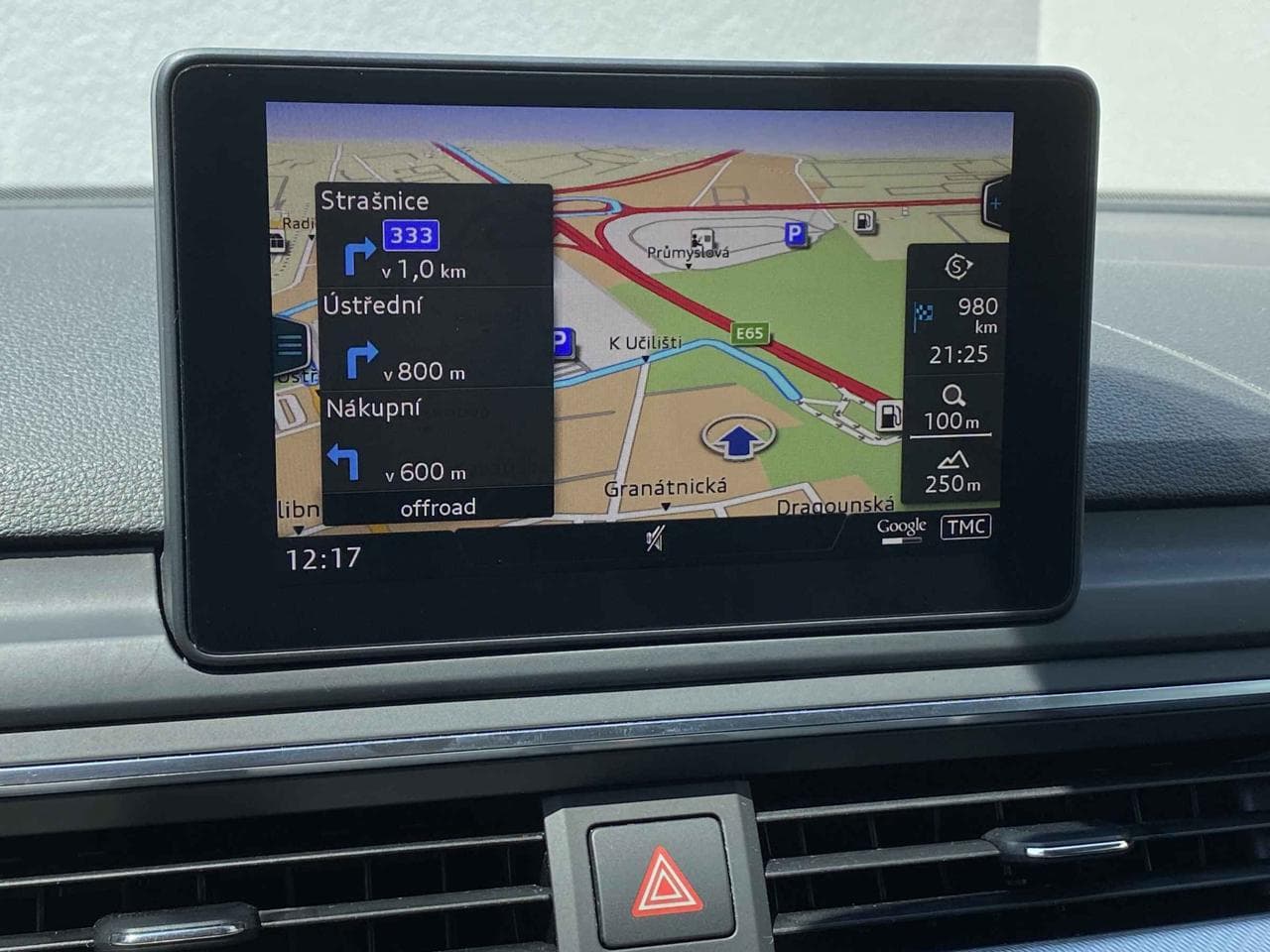 2016 Audi A4 - 27