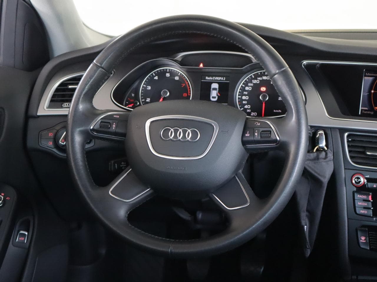 2013 Audi A4 - 32