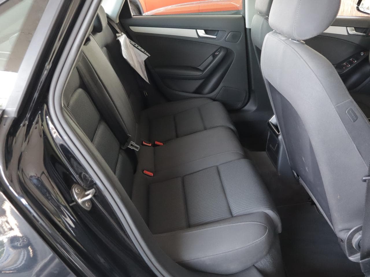 2013 Audi A4 - 16