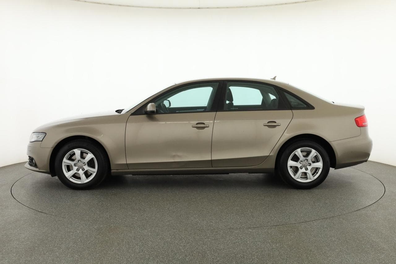 2010 Audi A4 - 4