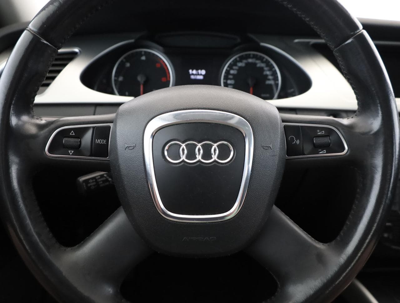 2010 Audi A4 - 14