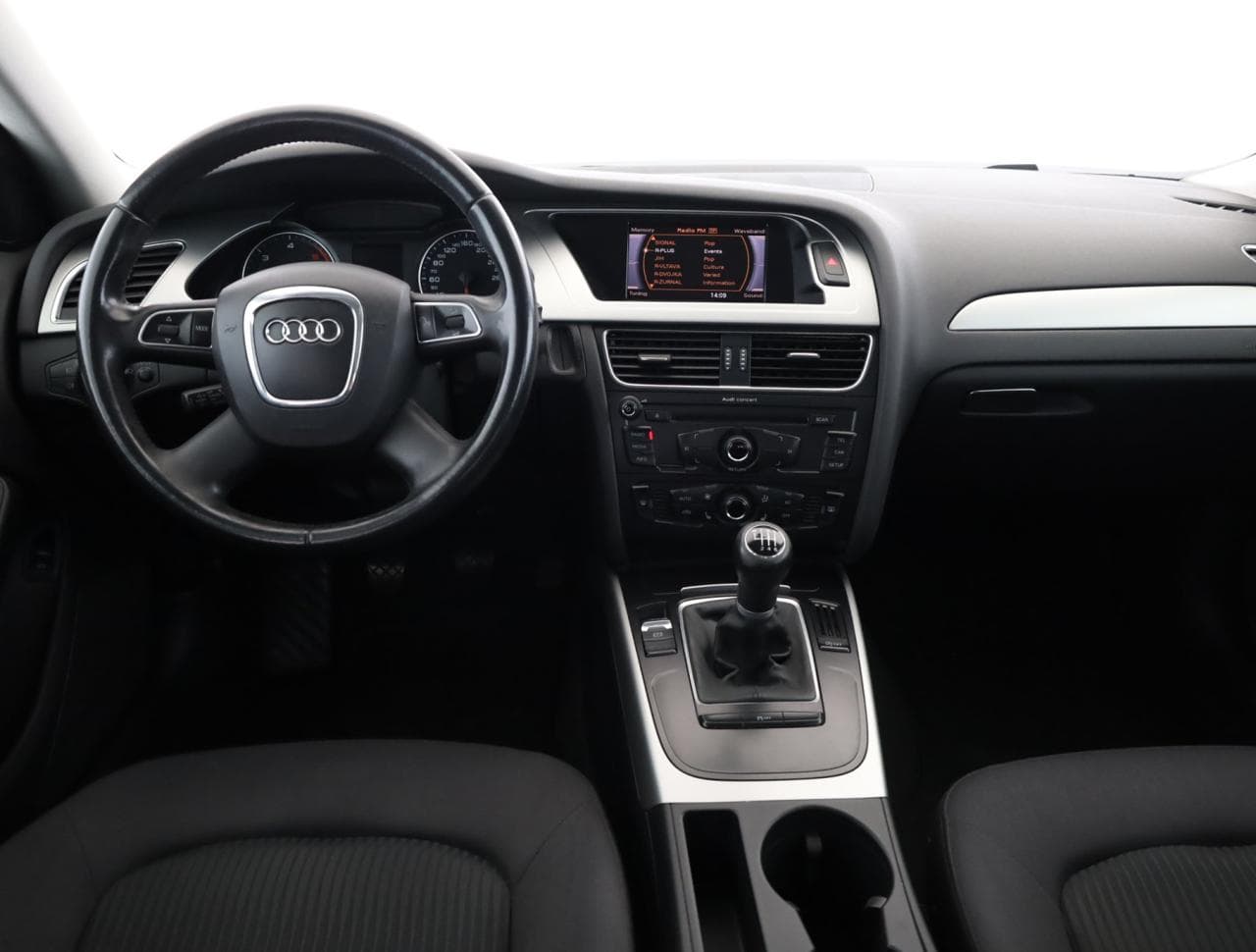 2010 Audi A4 - 9