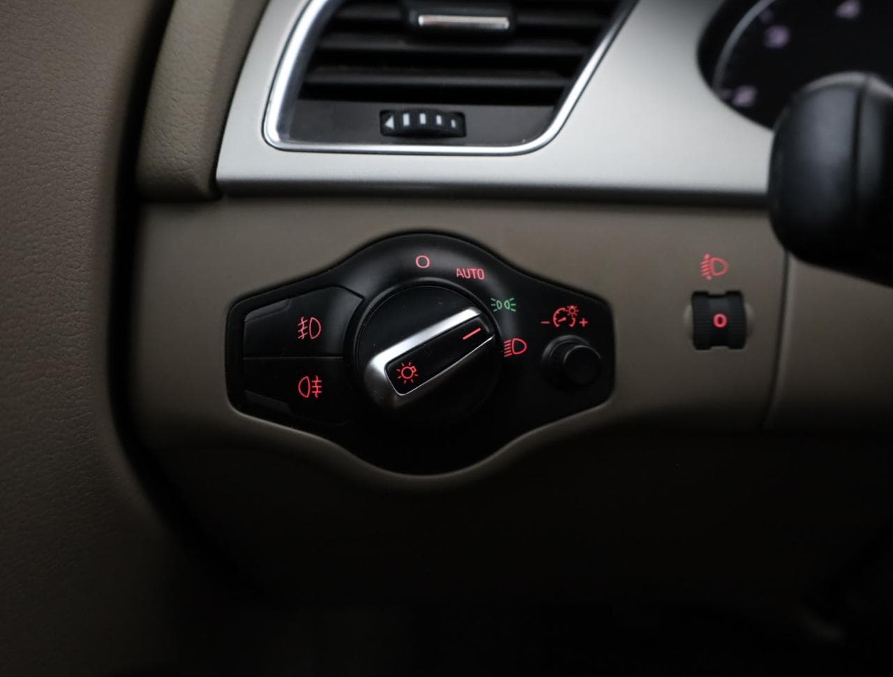 2009 Audi A4 - 20