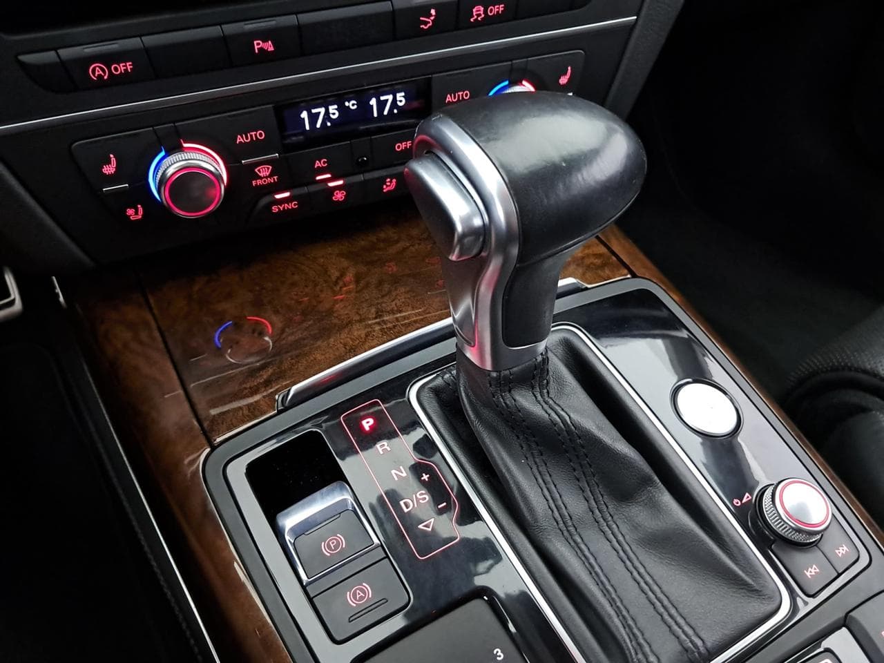2012 Audi A7 - 19