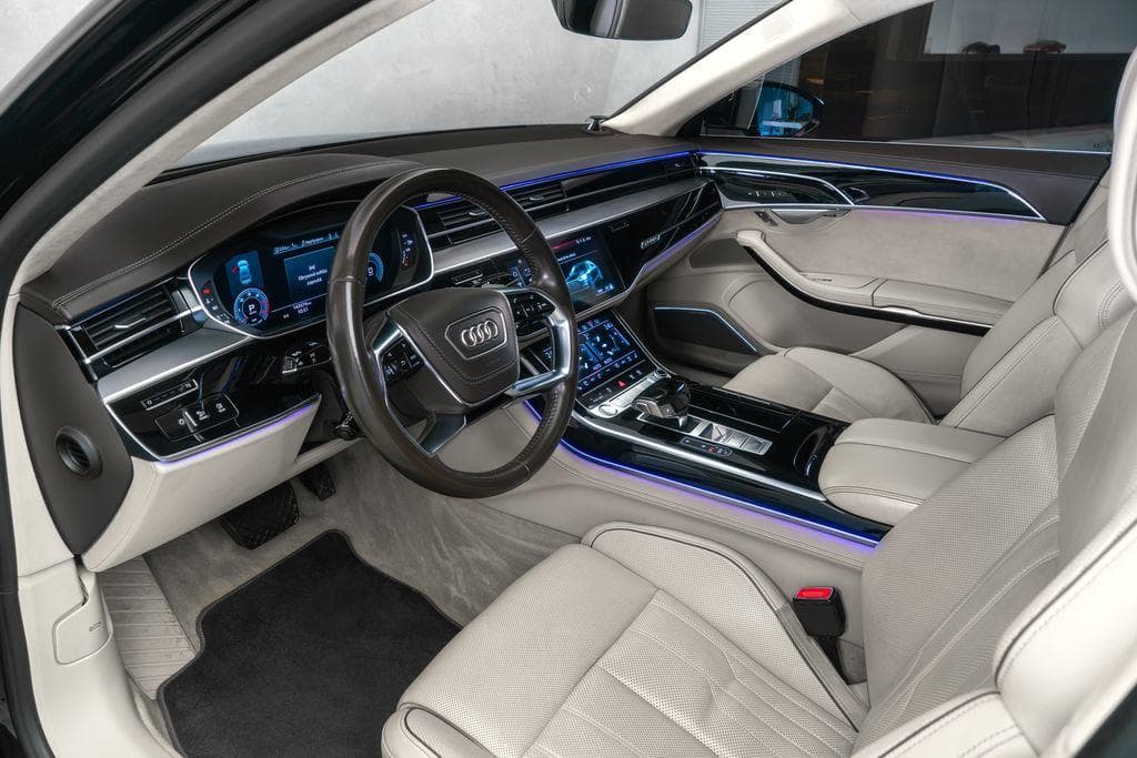 2019 Audi A8 - 10