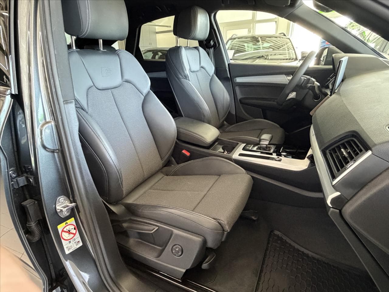 2024 Audi Q5 - 10