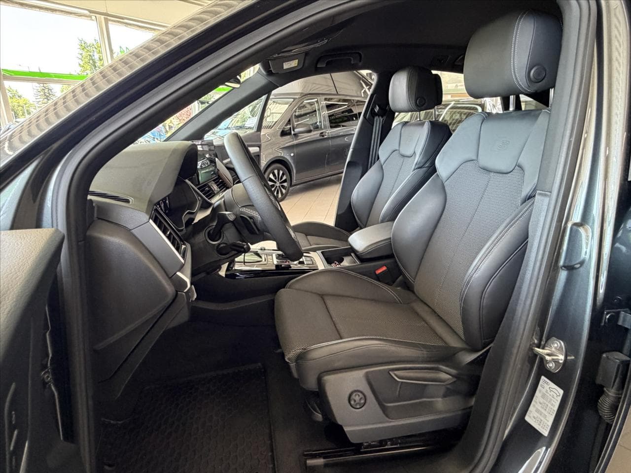 2024 Audi Q5 - 13