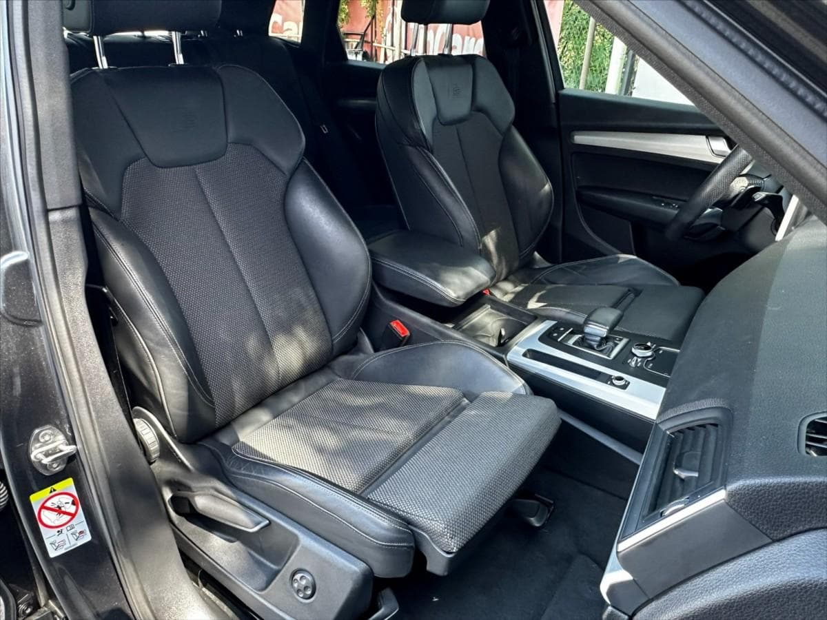 2020 Audi Q5 - 13