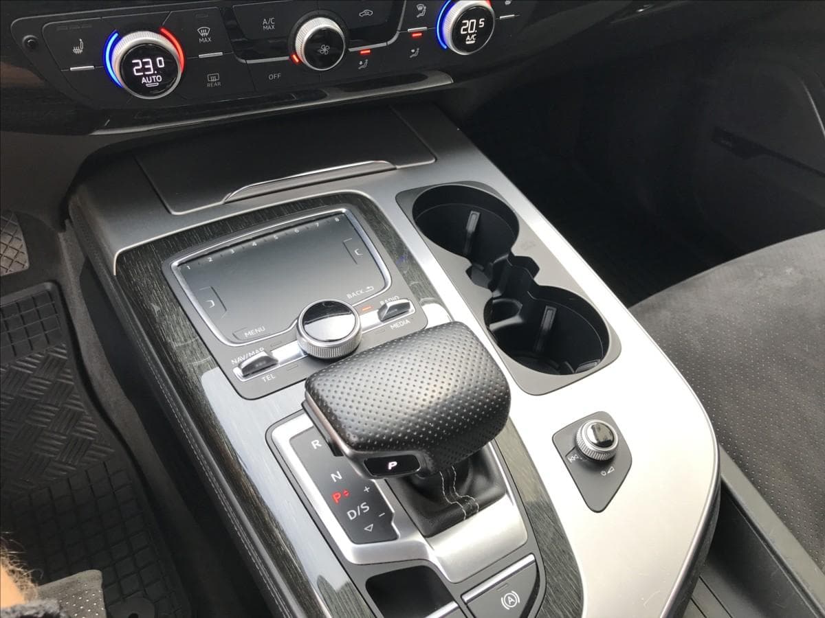 2015 Audi Q7 - 18