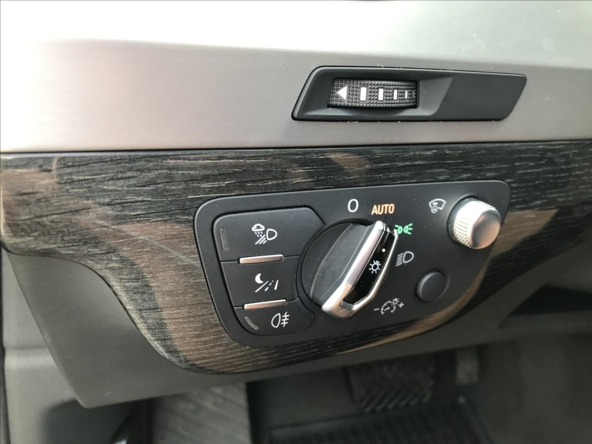 2015 Audi Q7 - 16