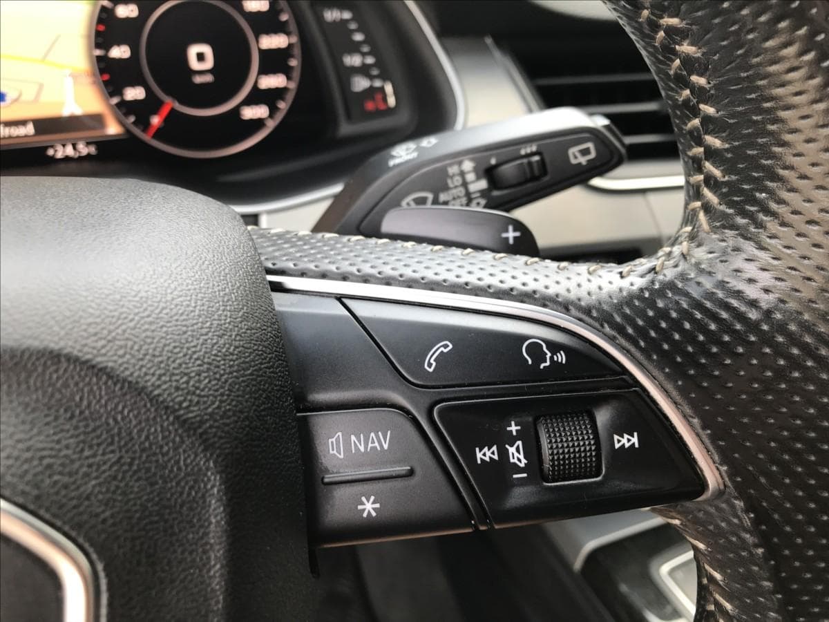 2015 Audi Q7 - 15