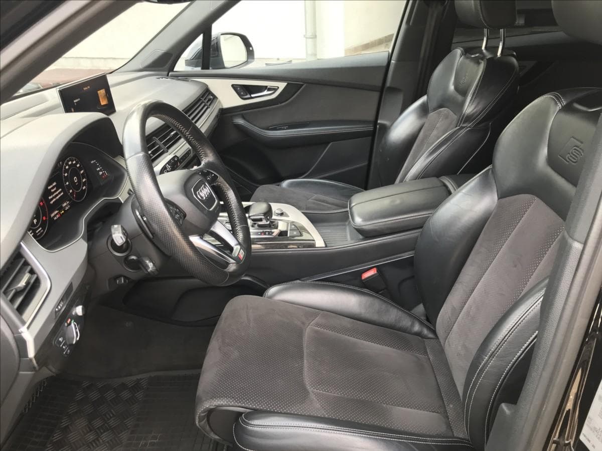 2015 Audi Q7 - 11