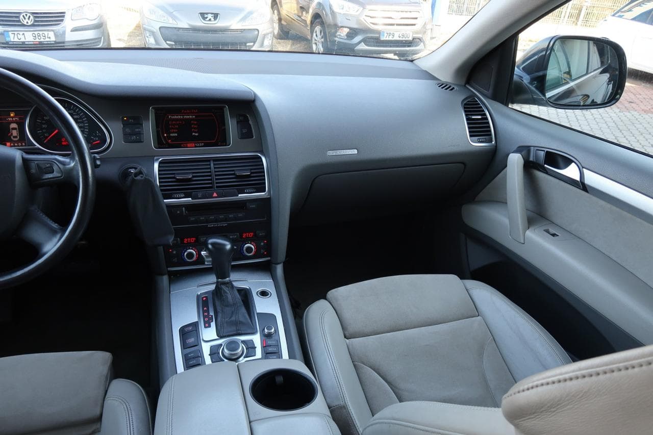 2006 Audi Q7 - 11