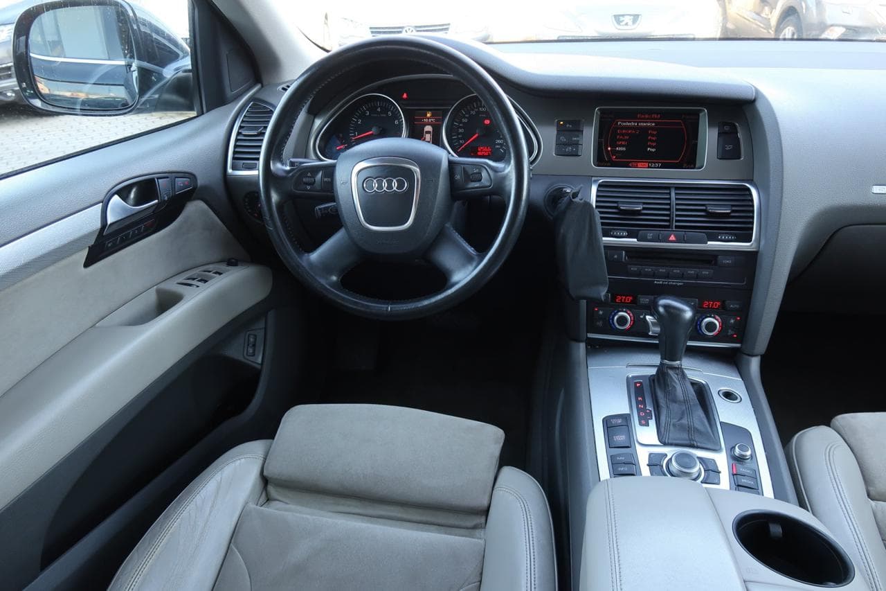 2006 Audi Q7 - 9