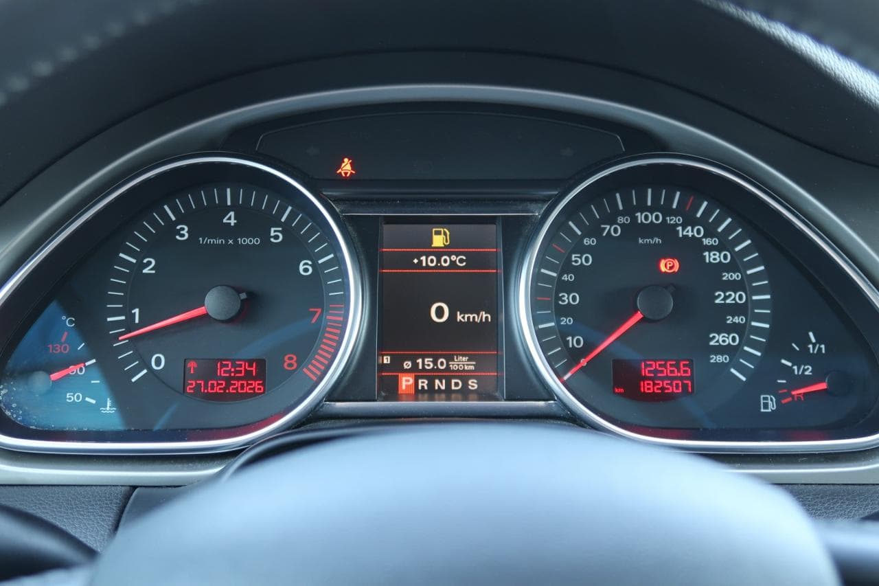 2006 Audi Q7 - 17