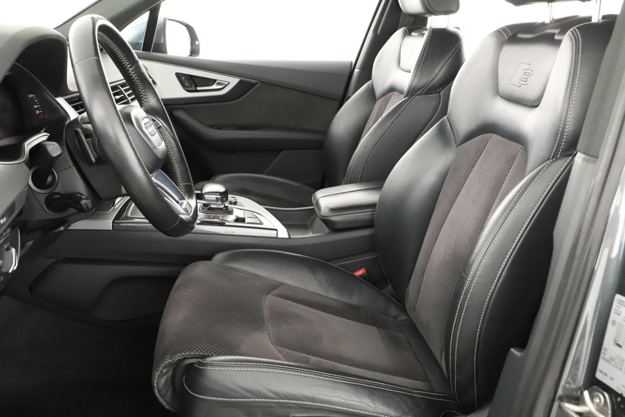 2016 Audi Q7 - 13