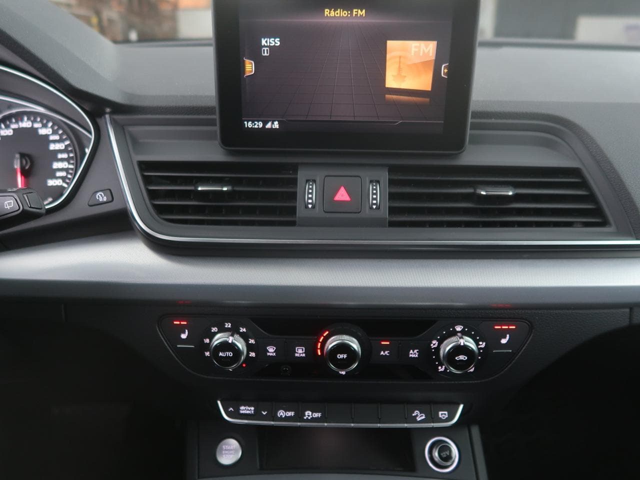 2017 Audi Q5 - 18