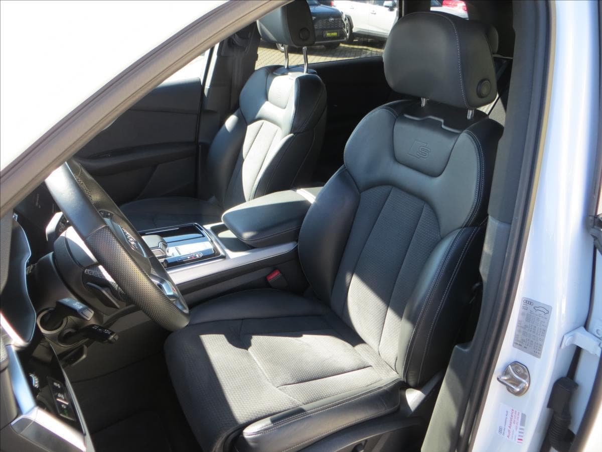 2023 Audi Q7 - 13