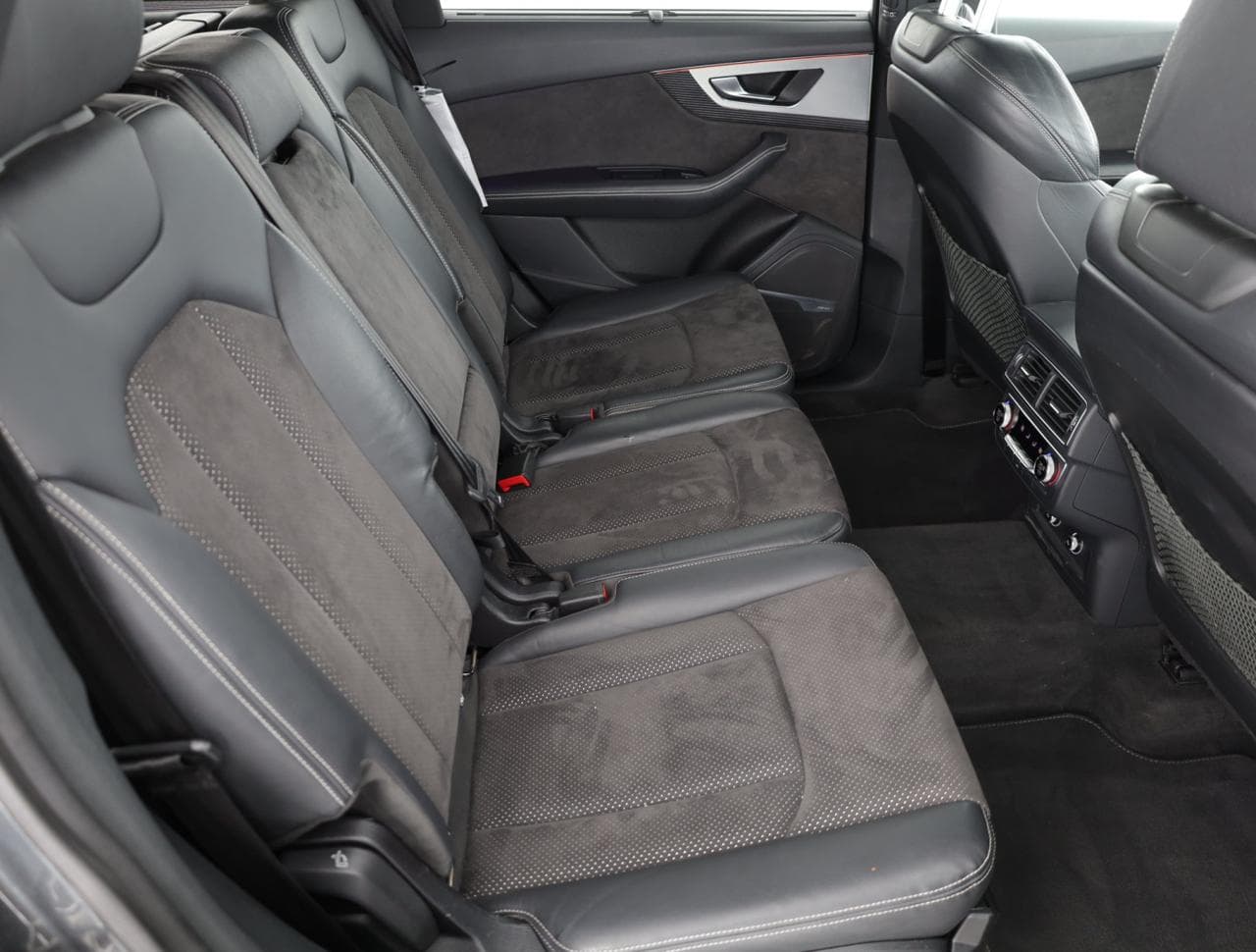 2019 Audi Q7 - 11