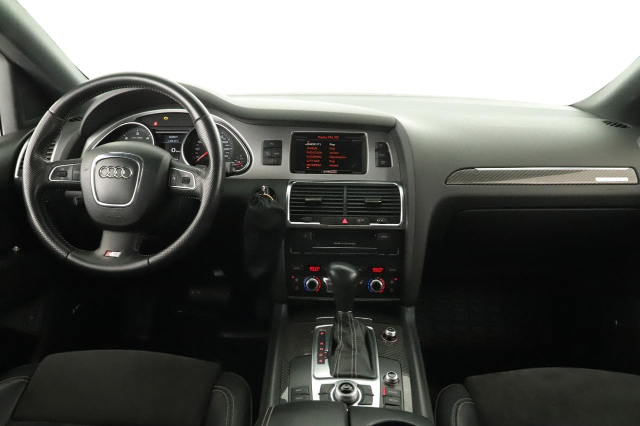 2010 Audi Q7 - 9