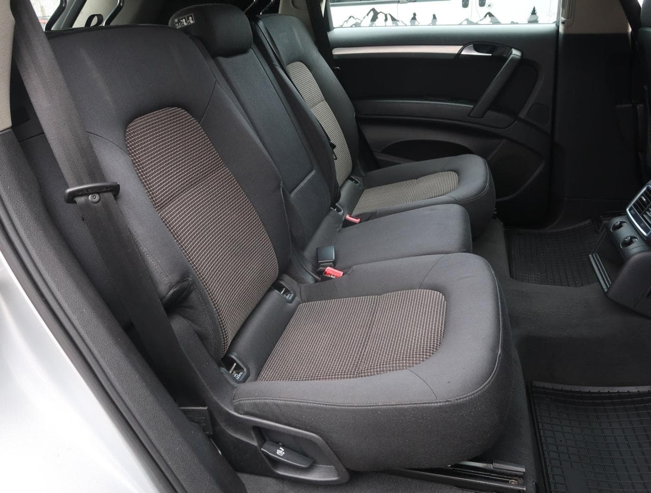 2007 Audi Q7 - 13