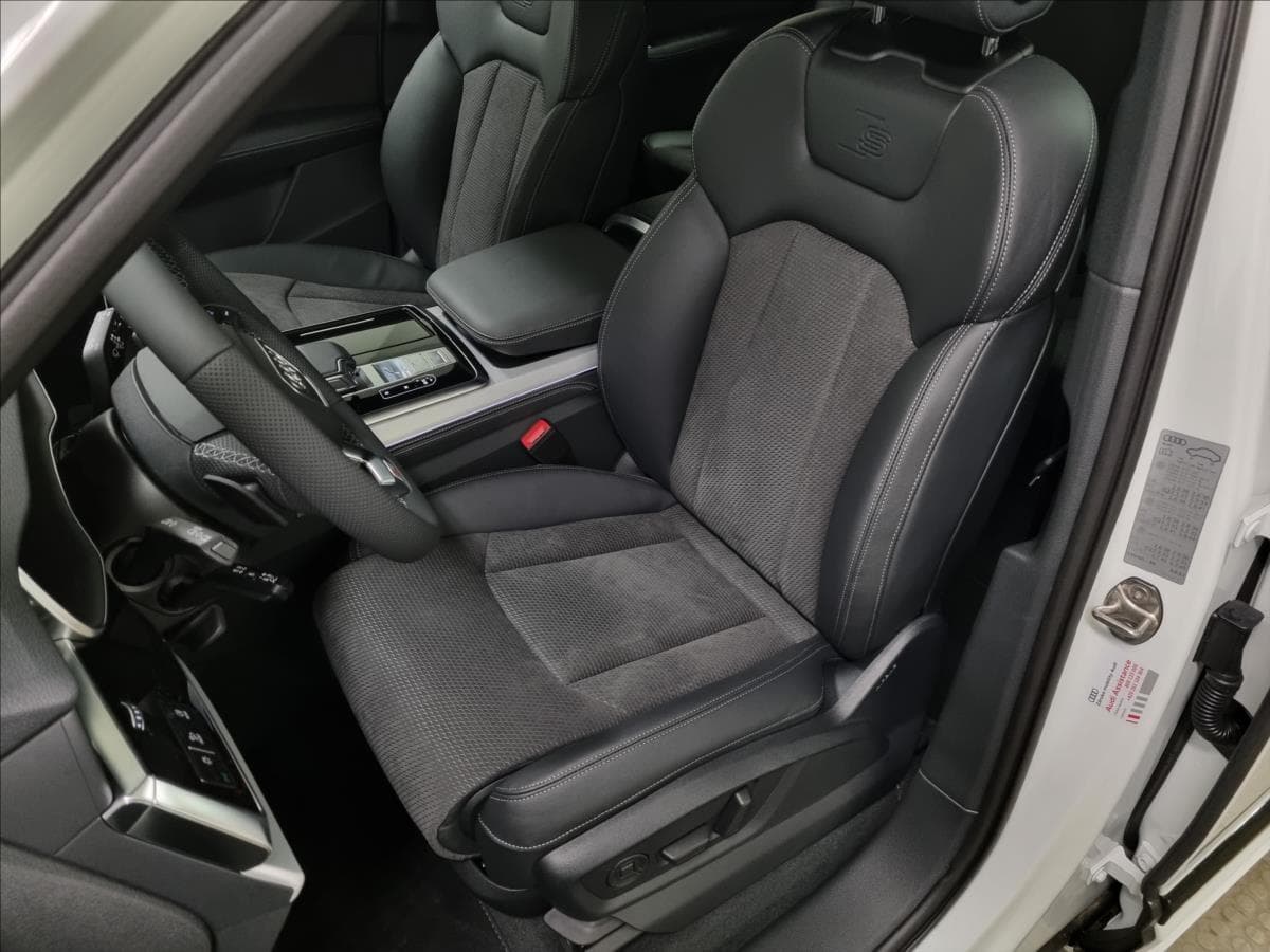 2022 Audi Q7 - 9