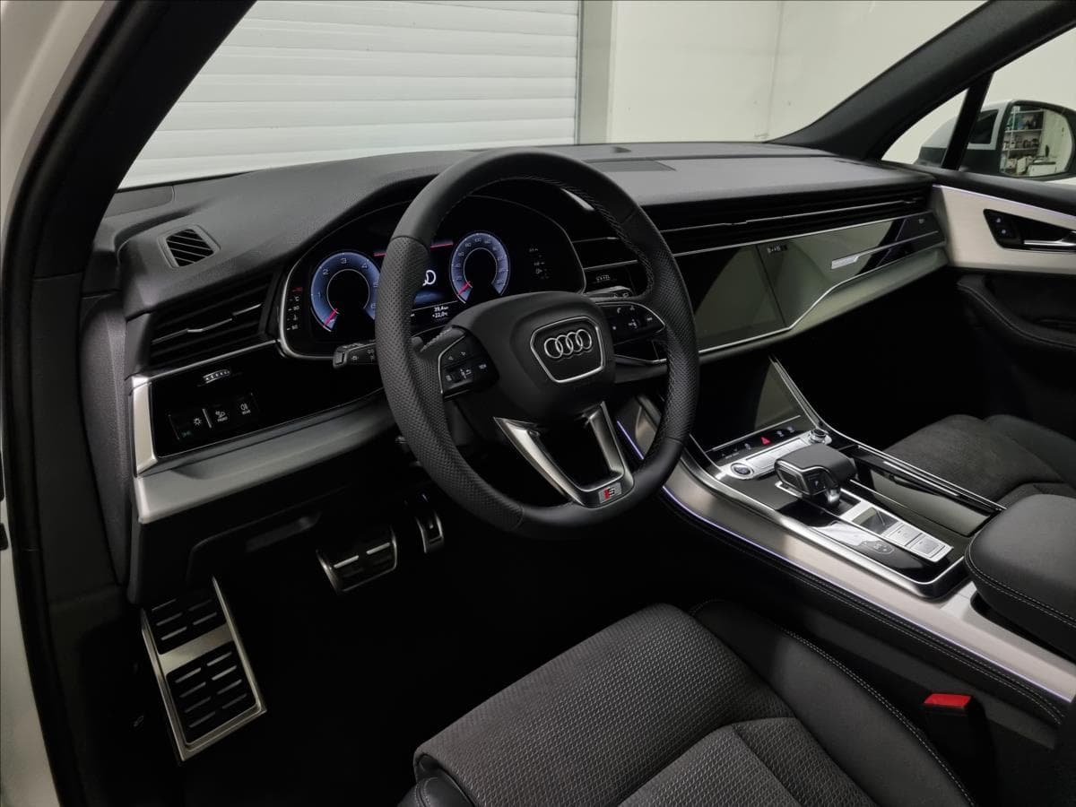 2022 Audi Q7 - 11