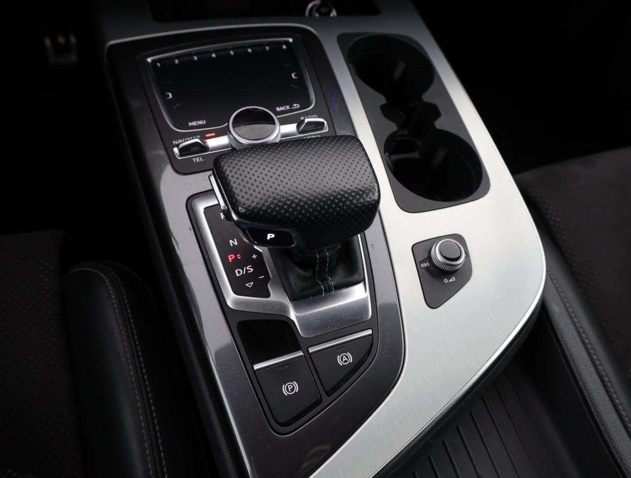 2018 Audi Q7 - 17