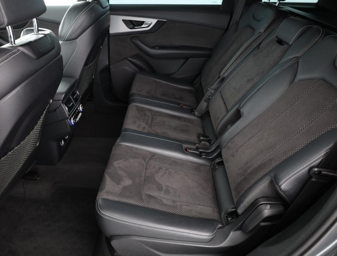 2018 Audi Q7 - 12