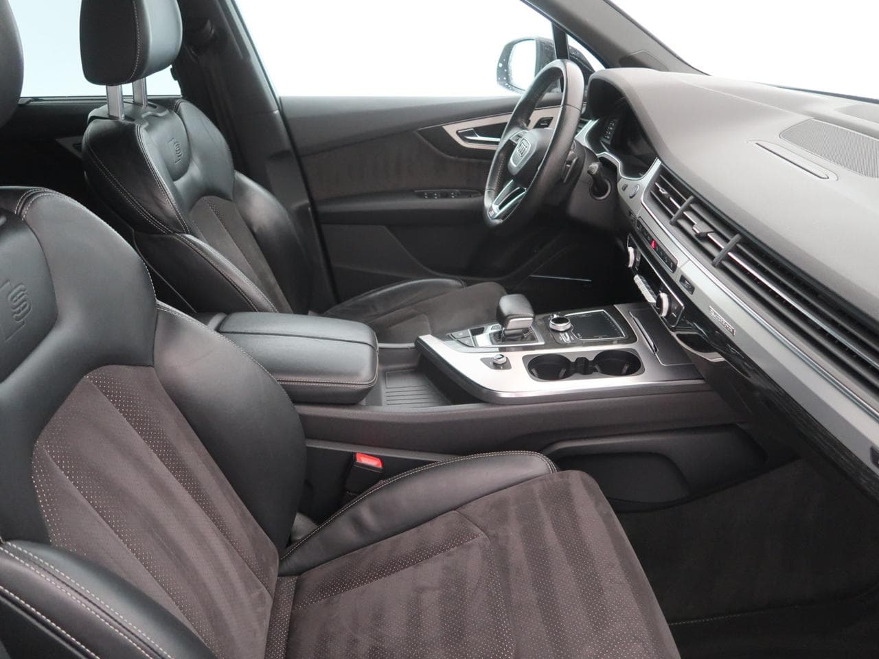 2015 Audi Q7 - 12