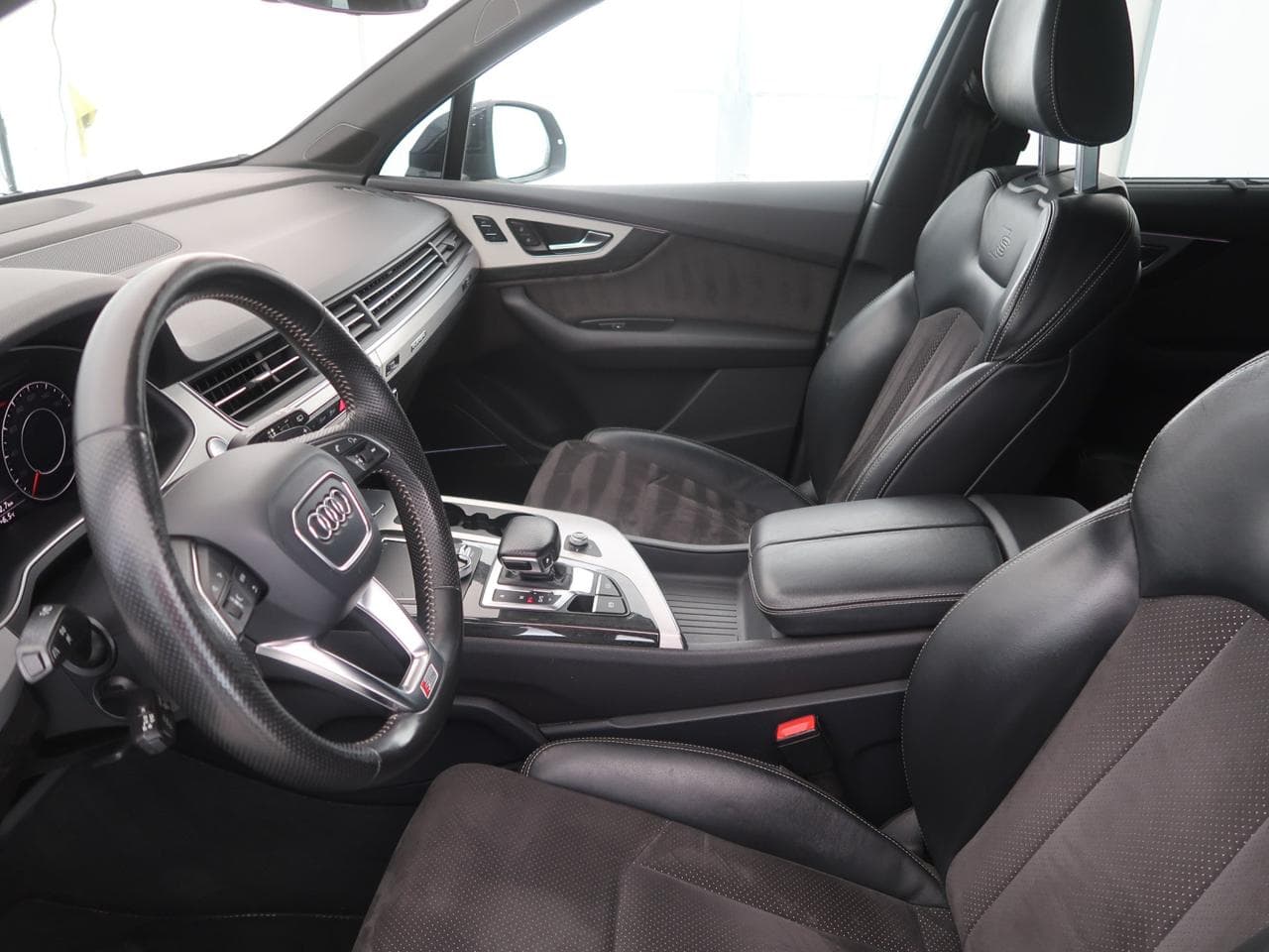 2015 Audi Q7 - 16