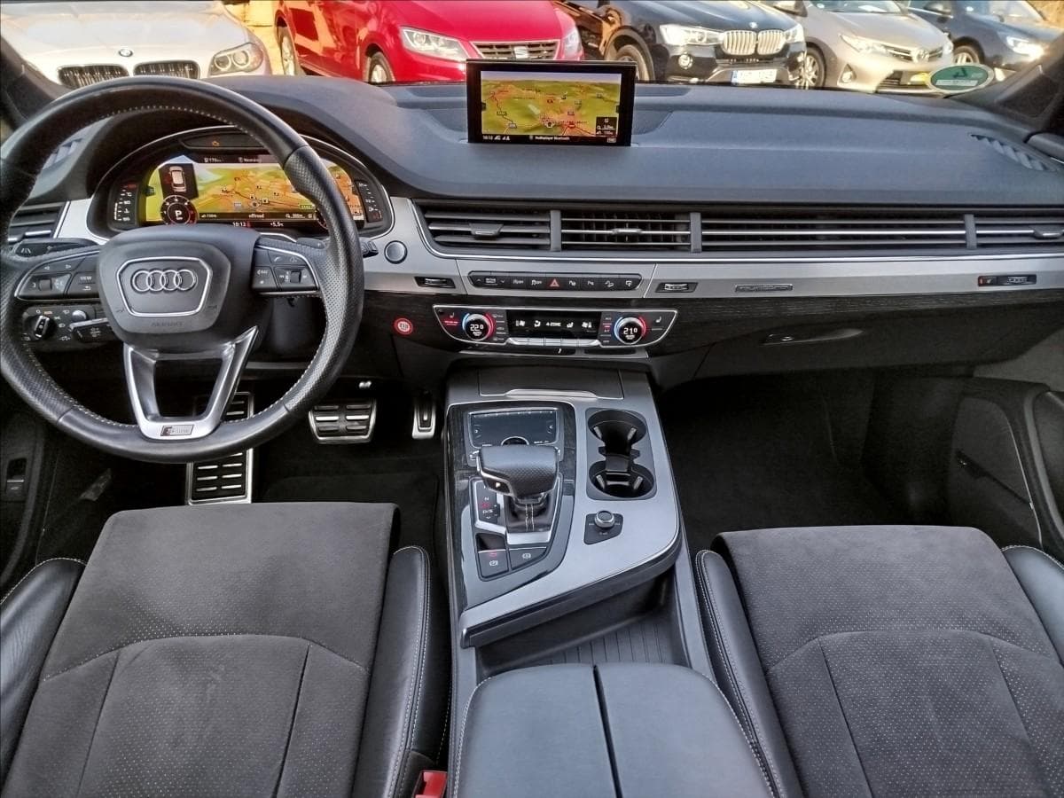 2016 Audi Q7 - 18