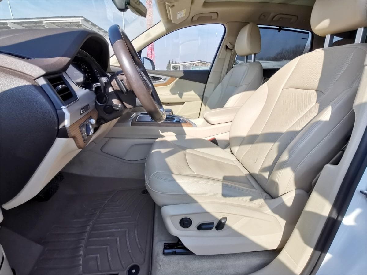 2017 Audi Q7 - 5