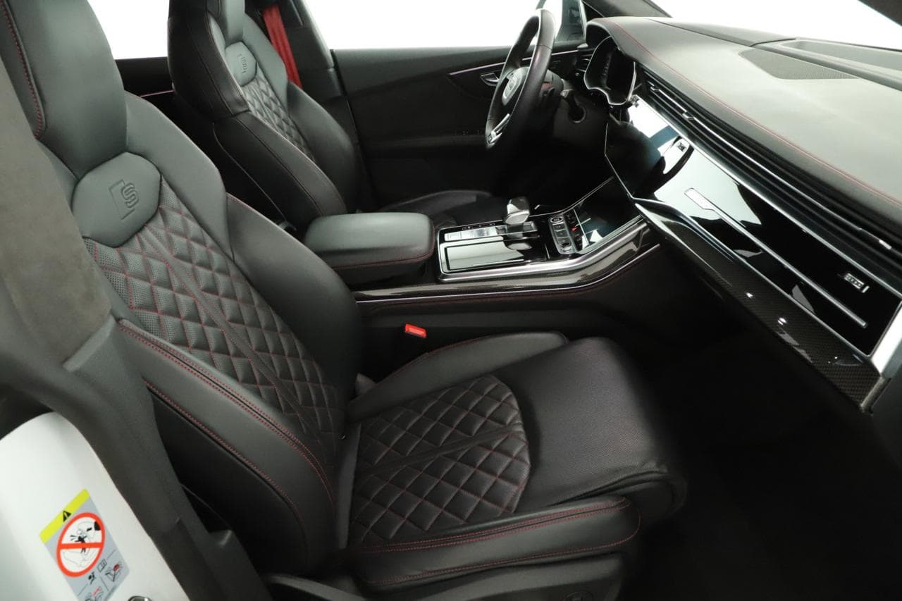 2022 Audi Q8 - 10