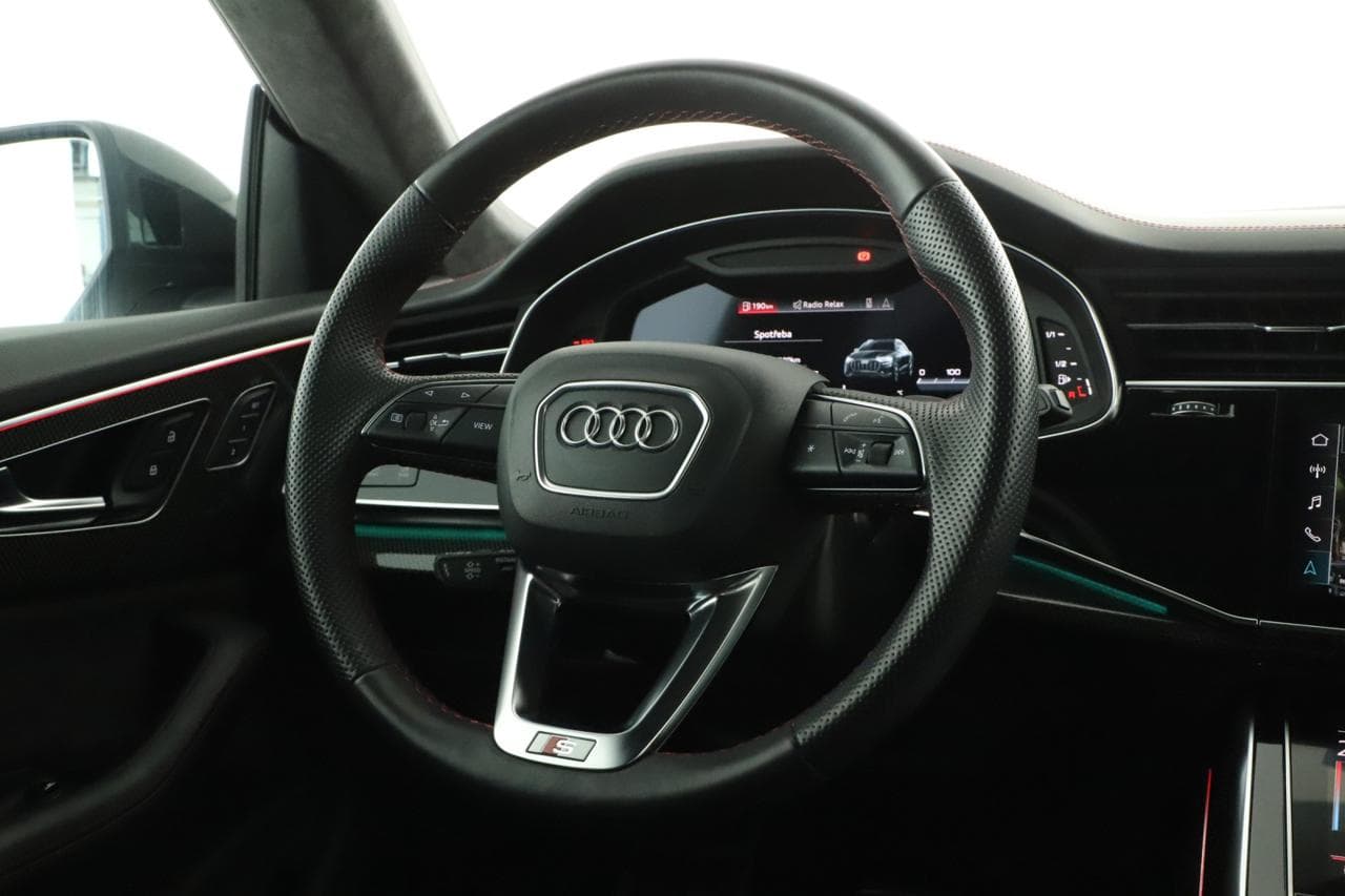 2022 Audi Q8 - 14