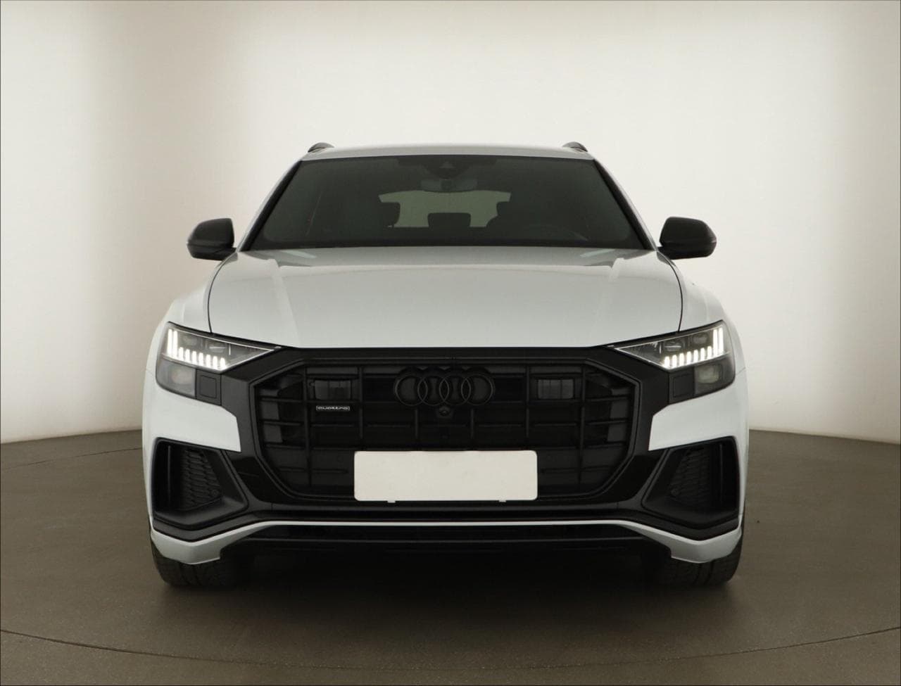 2022 Audi Q8 - 2
