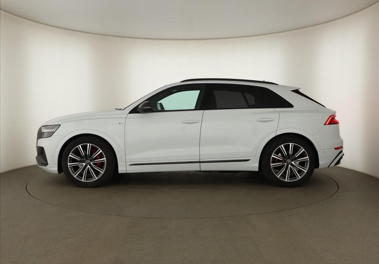 2022 Audi Q8 - 4