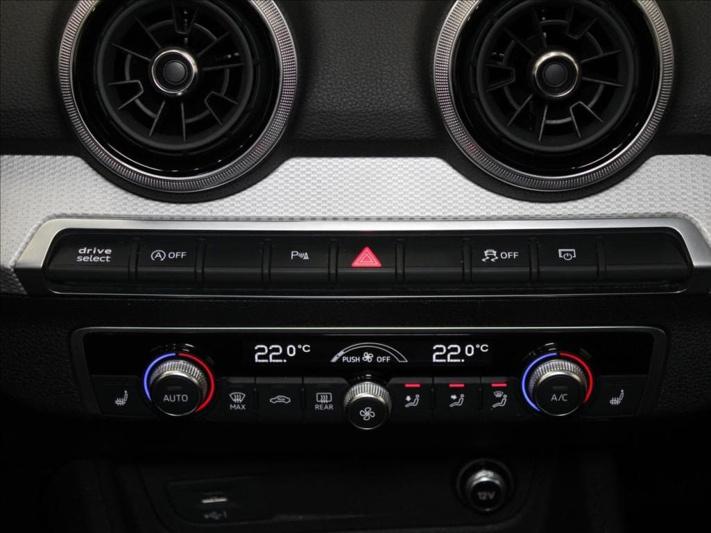 2022 Audi Q2 - 16