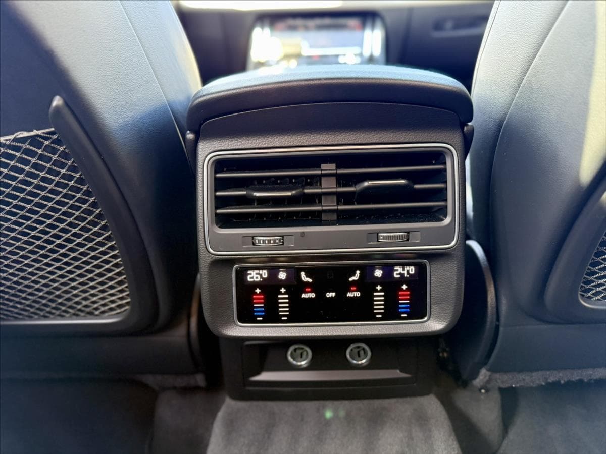 2023 Audi Q7 - 16