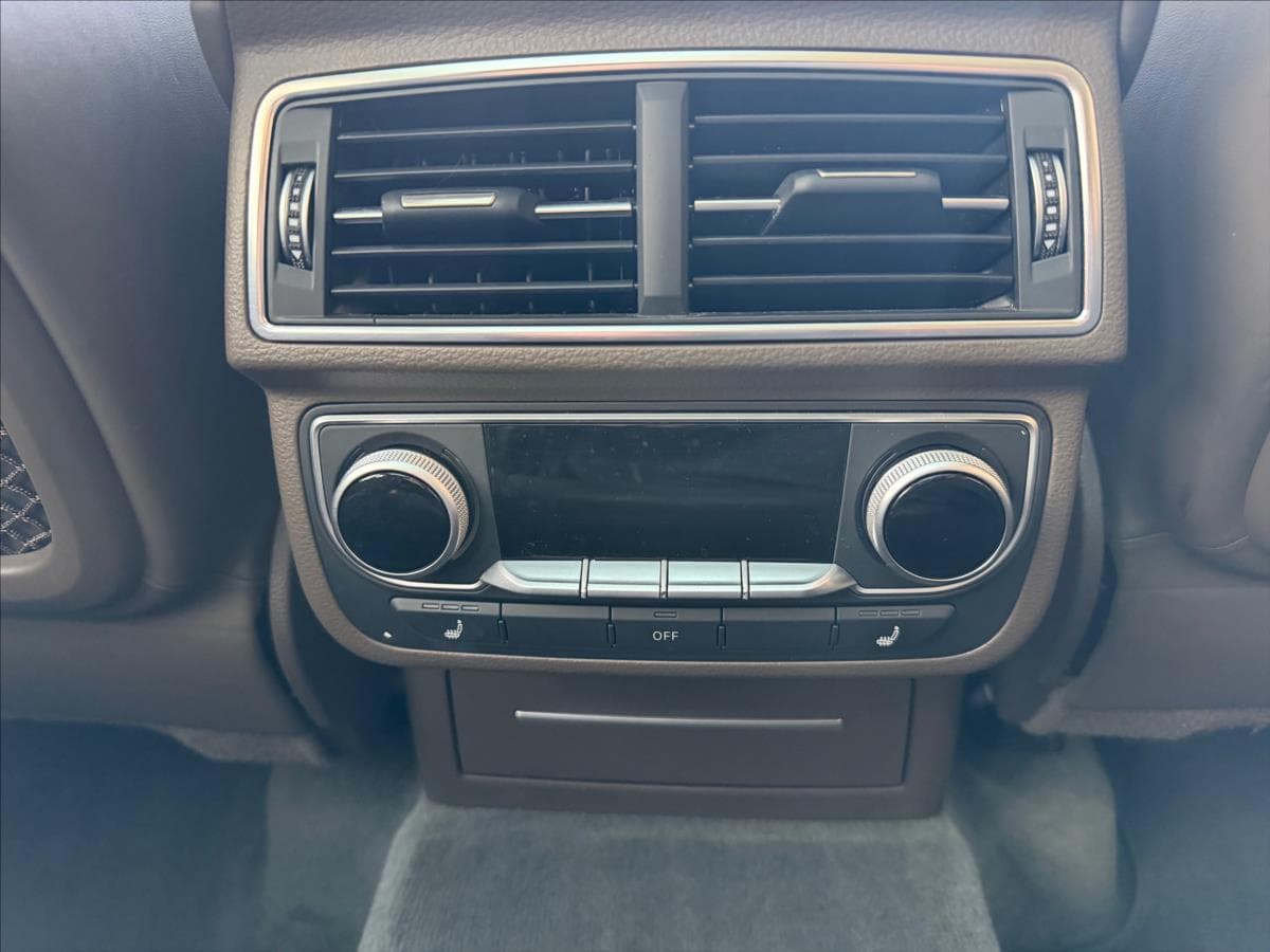 2016 Audi Q7 - 16