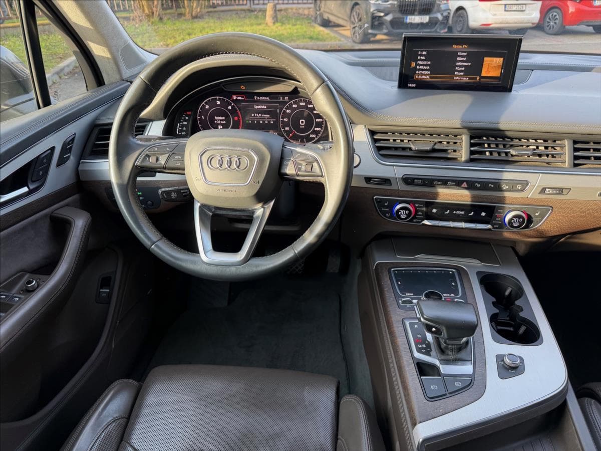 2016 Audi Q7 - 13